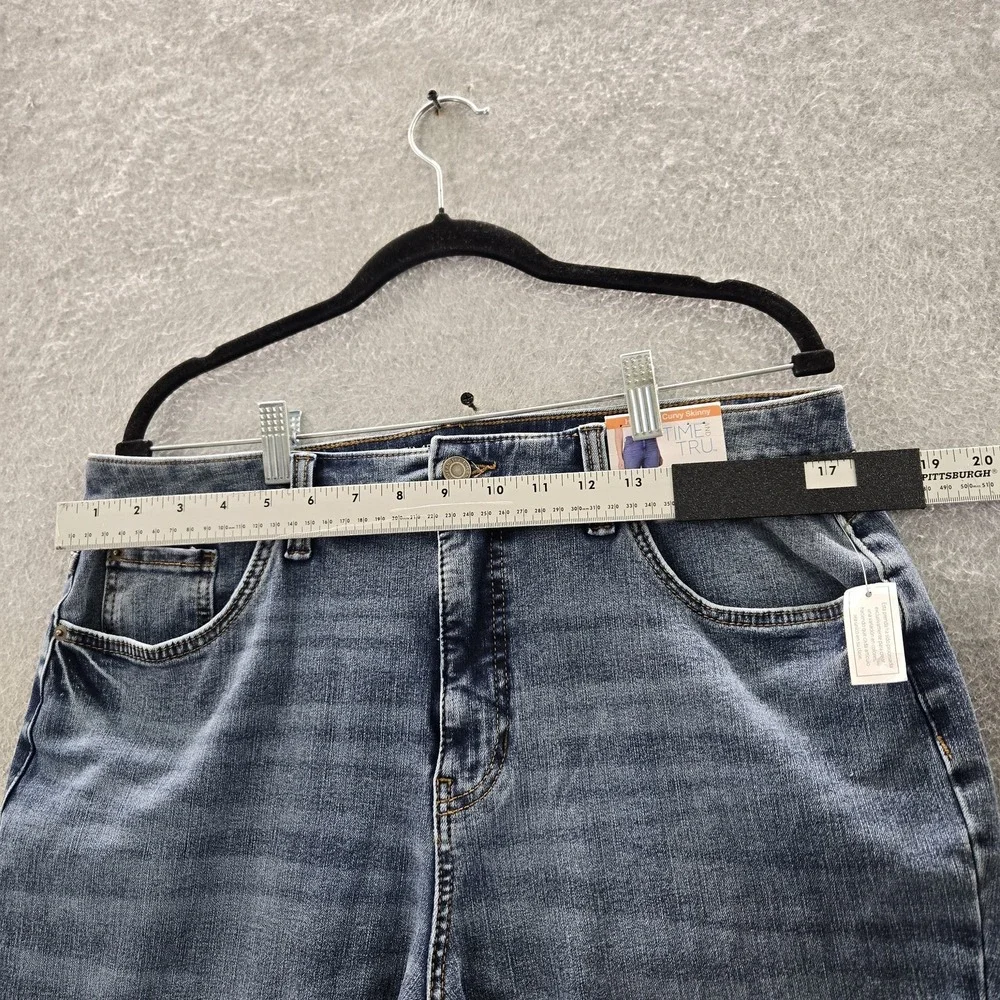 Time And Tru Women Jeans 14 Blue Denim High Rise Curvy‎ Skinny 29